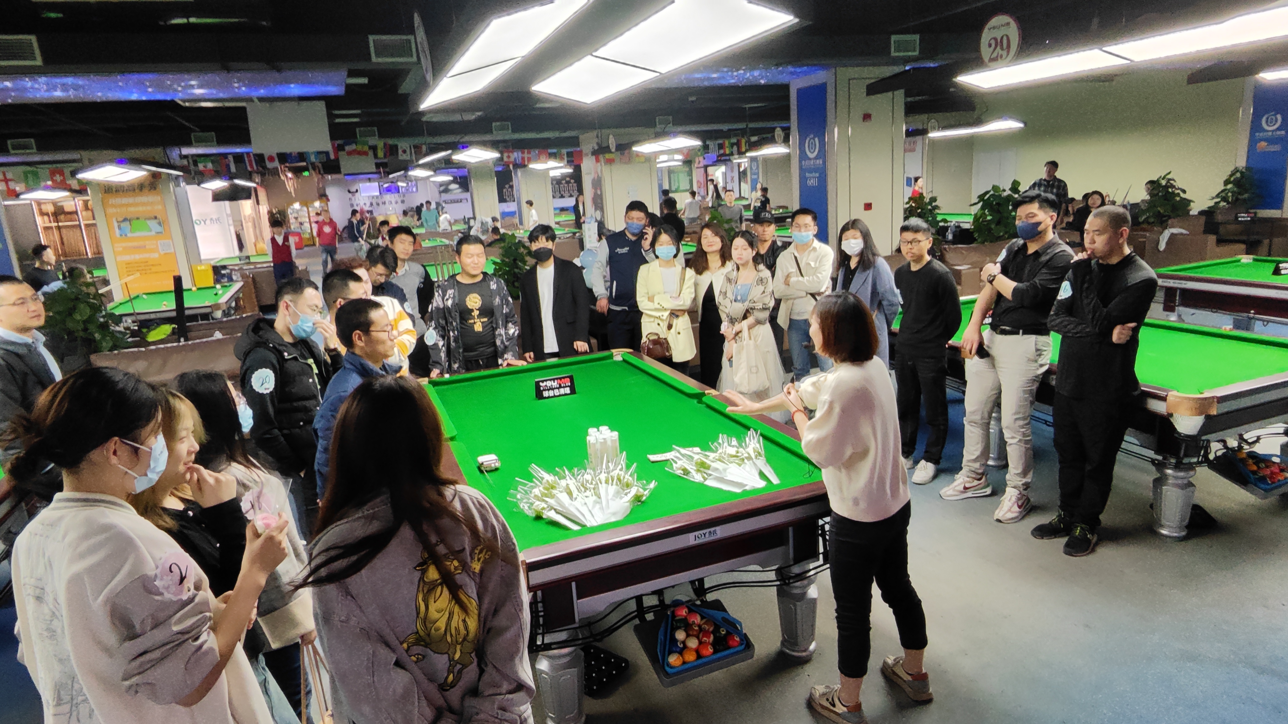 水晶城“碰出火花，撞進(jìn)心扉”交友派對(duì)活動(dòng)圓滿舉行