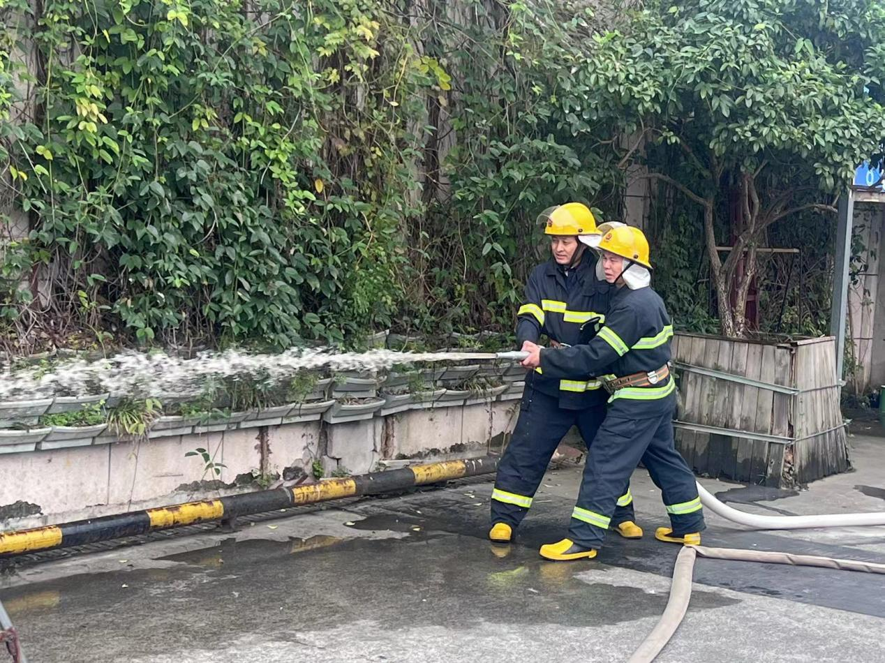 錢江商城、水晶城聯(lián)合消防演練共筑平安防線