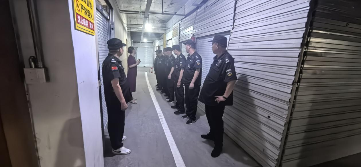 錢江商城開展倉庫專項檢查及應(yīng)急演練筑牢安全防線