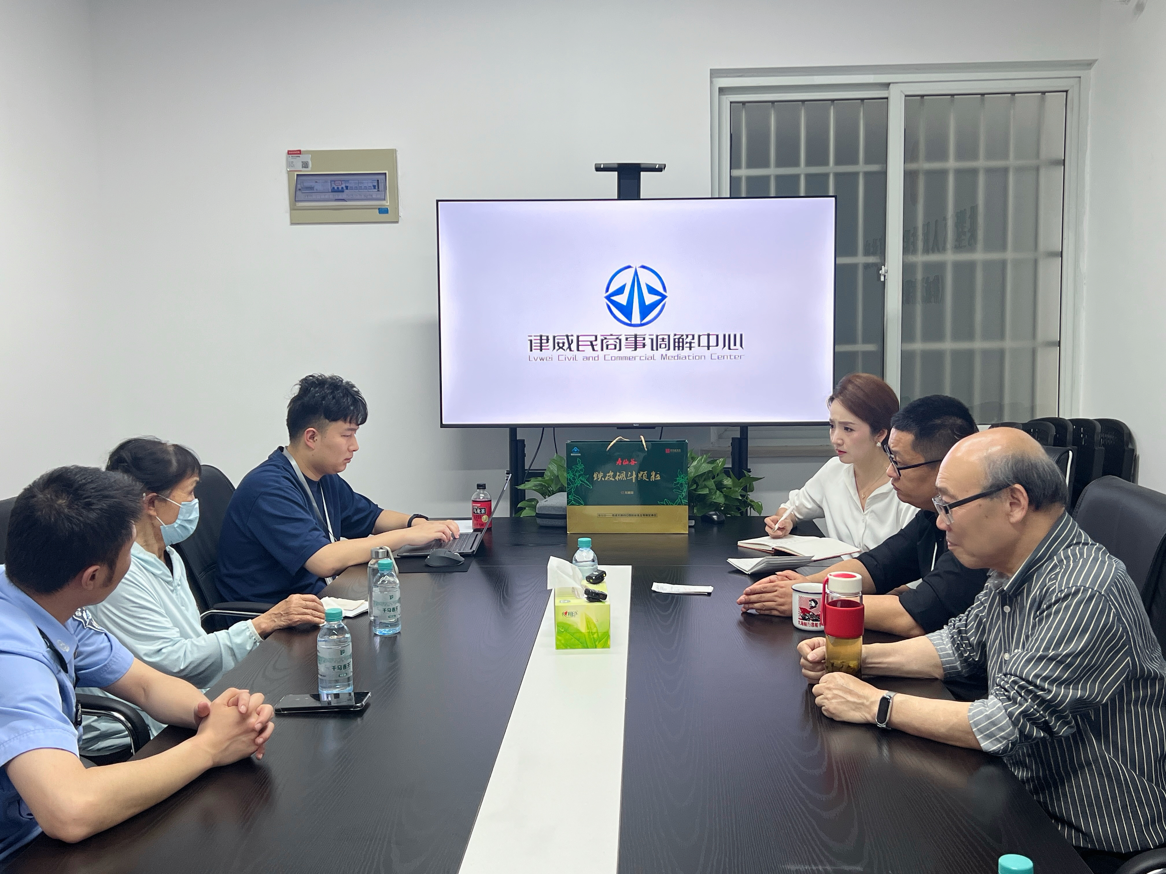 多方協(xié)作化干戈 法律溫情解心結(jié)