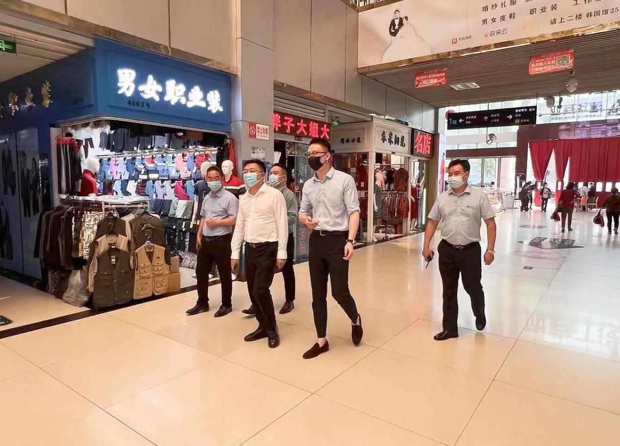 湖北通山縣劉子恒縣長(zhǎng)一行蒞臨錢(qián)江商城調(diào)研工作