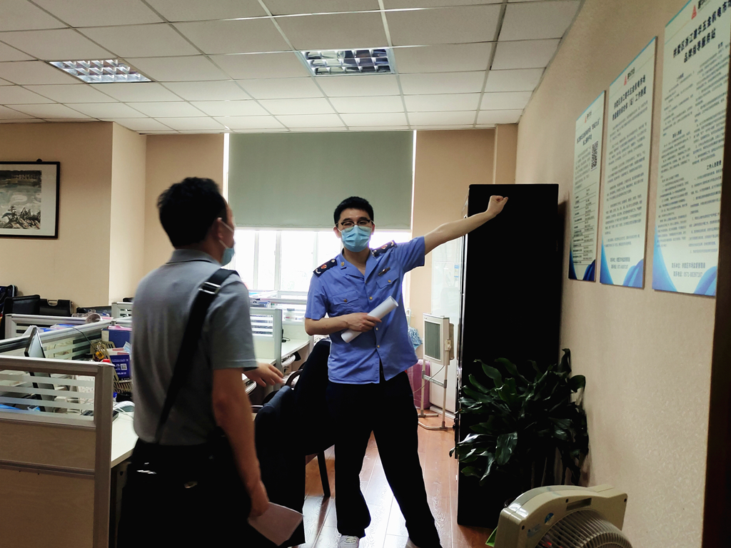 查看辦公制度.jpg 查看辦公制度.jpg